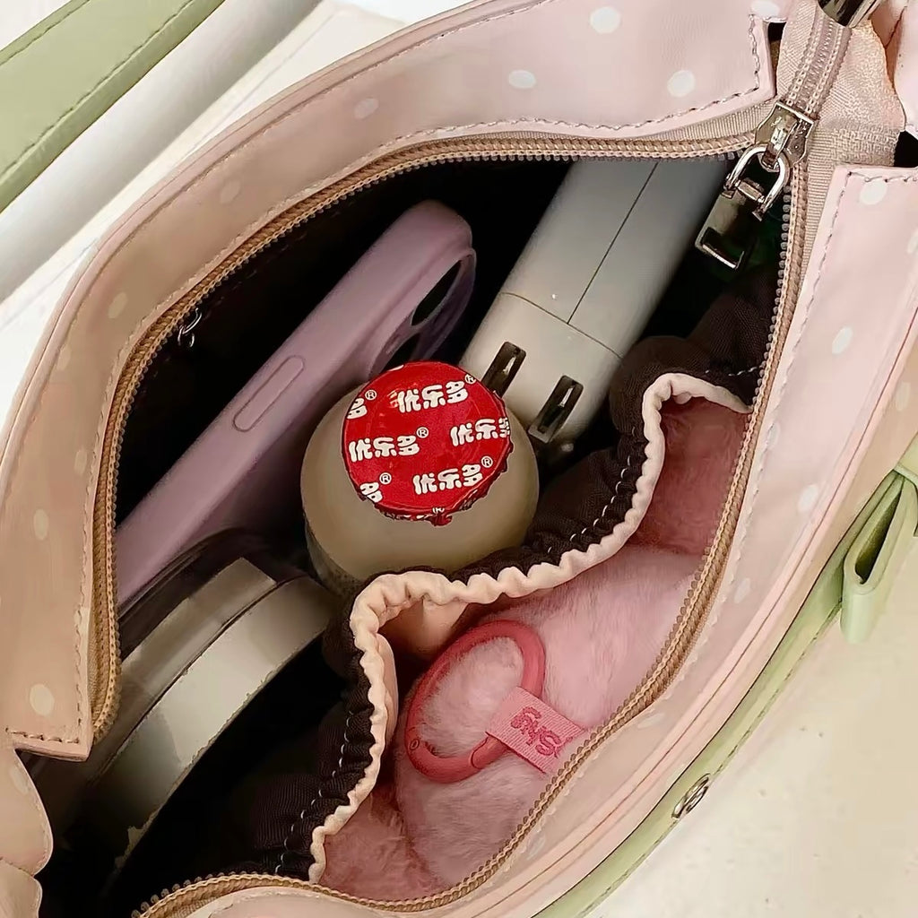 Dollie Pocket Ita Bag