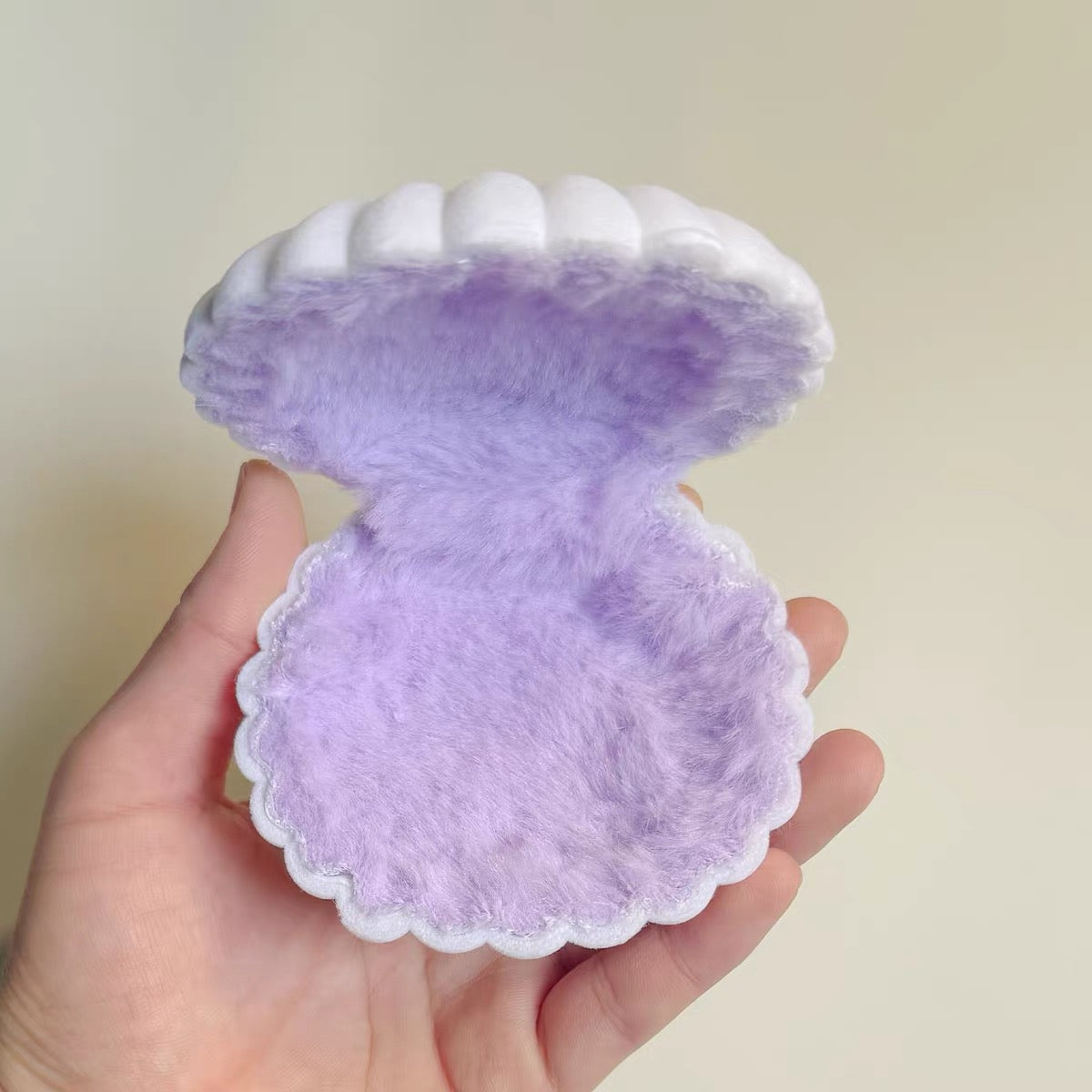 Plush Clam Decorative Tray Trinket Storage