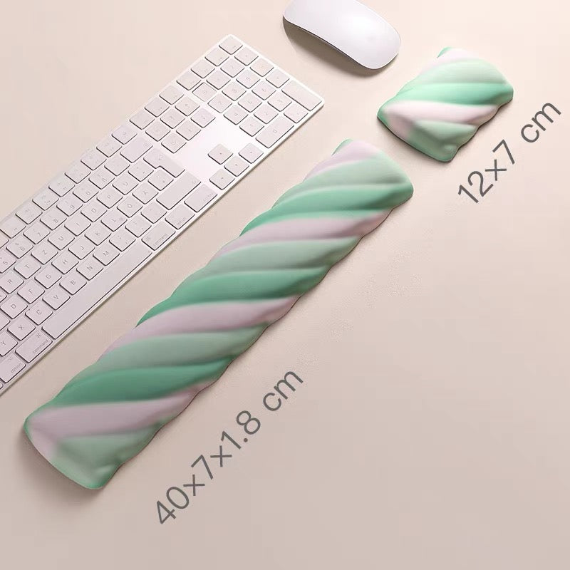 Marshmallow Wrist Rest Set