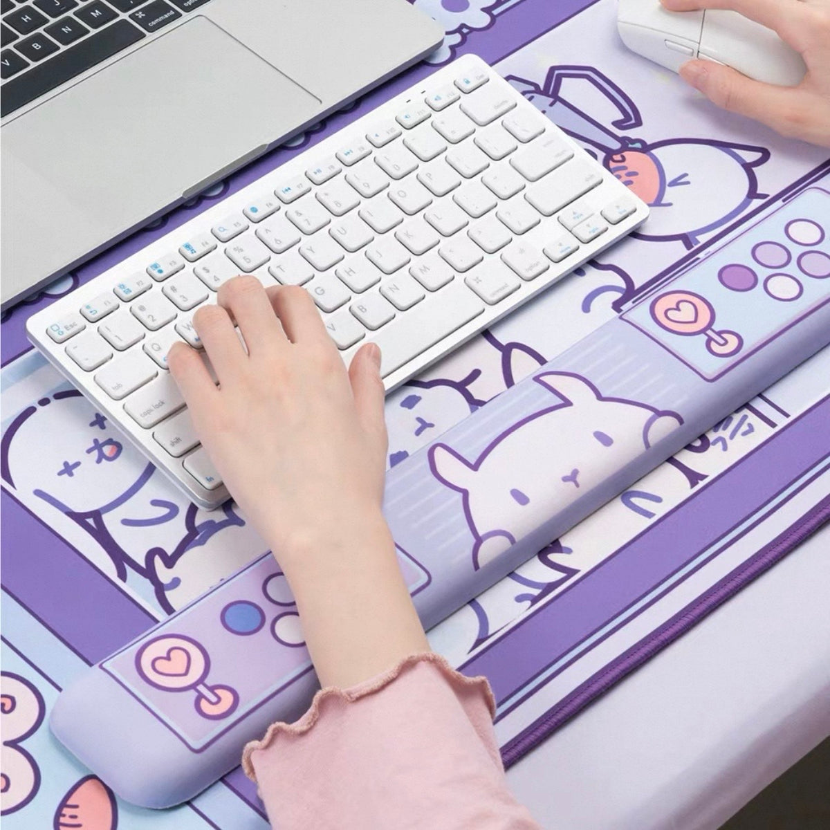 Bunny Console Desk Mat & Rest Set
