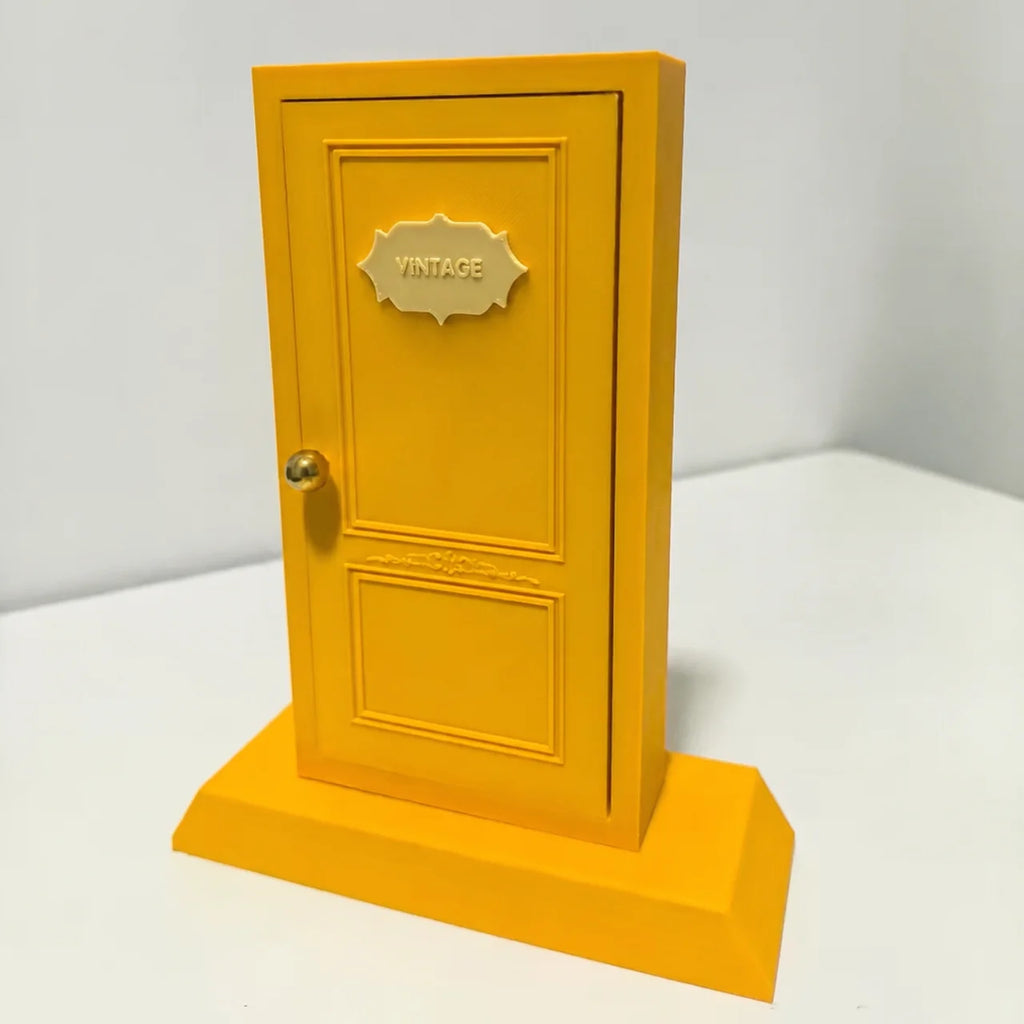 Dokodemo Door Lamp