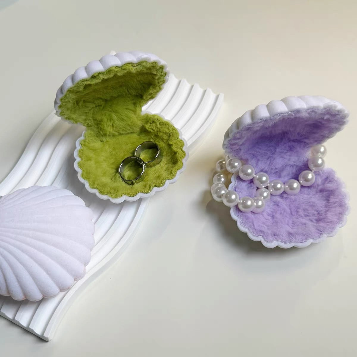 Plush Clam Decorative Tray Trinket Storage