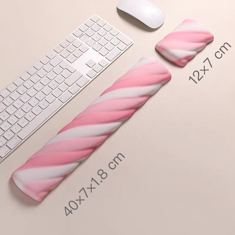 Marshmallow Wrist Rest Set