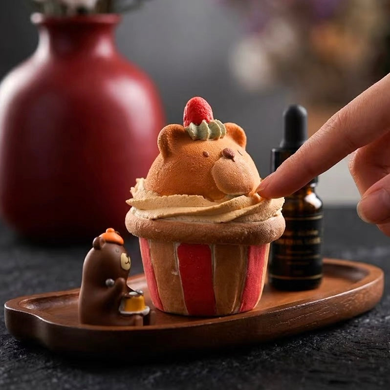 Bear Cub Cake Ceramic Aroma Diffuser